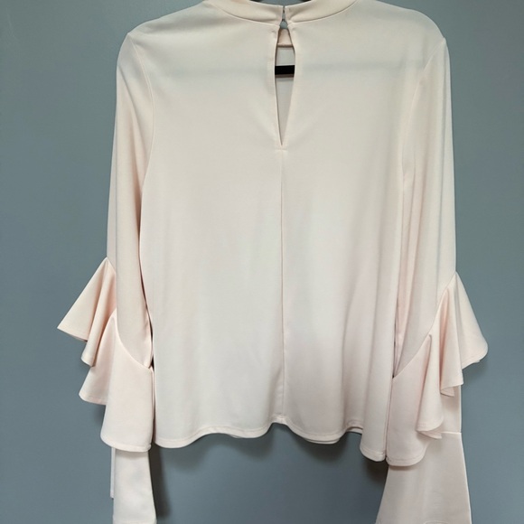 Leith | NWT Nordstrom Elegant Champagne Ruffle Sleeve Blouse Top Women’s Size M - Picture 2 of 9